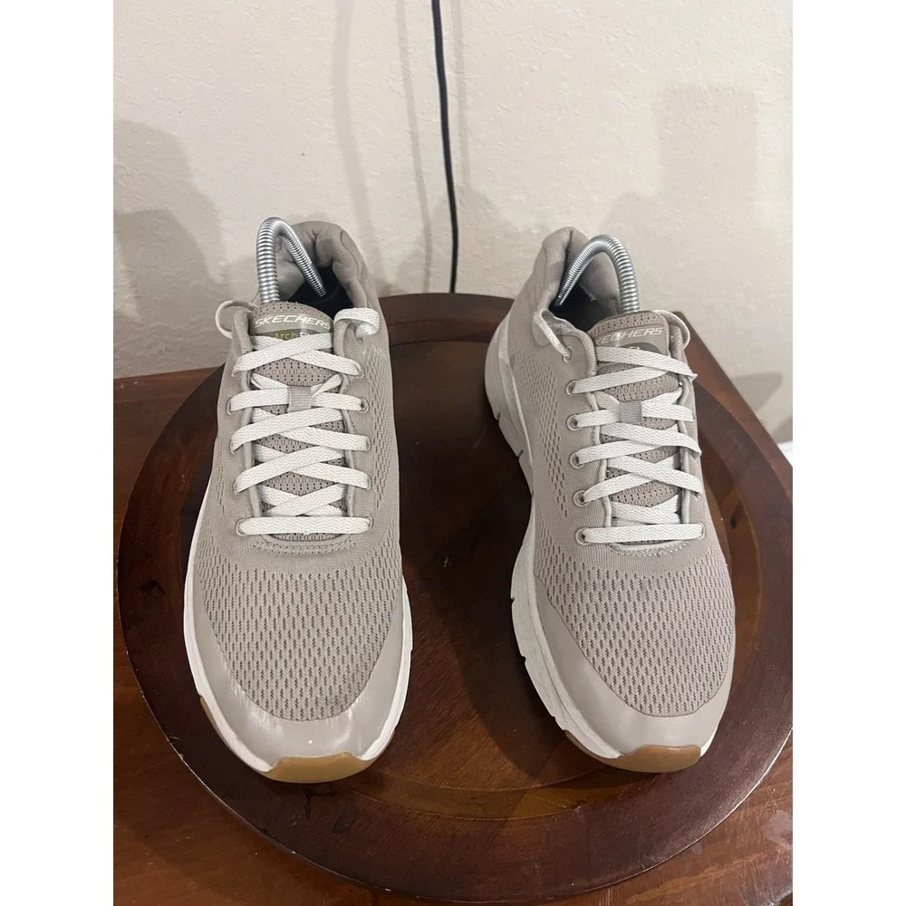 Skechers Sport Arch Fit Banlin Mens 10.5 Mesh Athletic Shoes Comfort Taupe